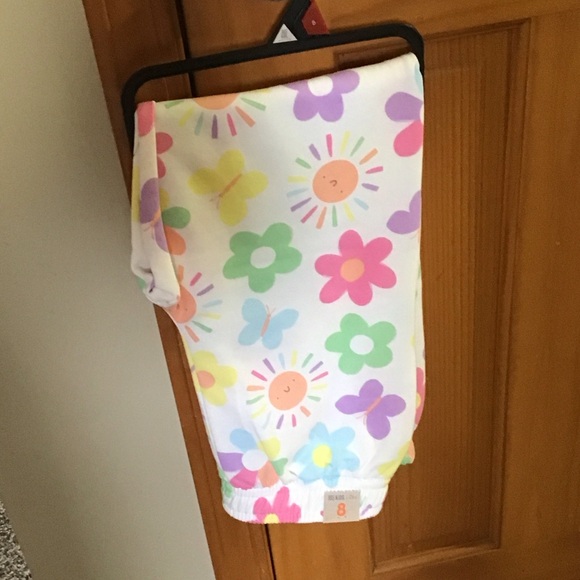 365Kids Other - DONATING🆕Soft Girl’s Sun & Flowers sweatpants!